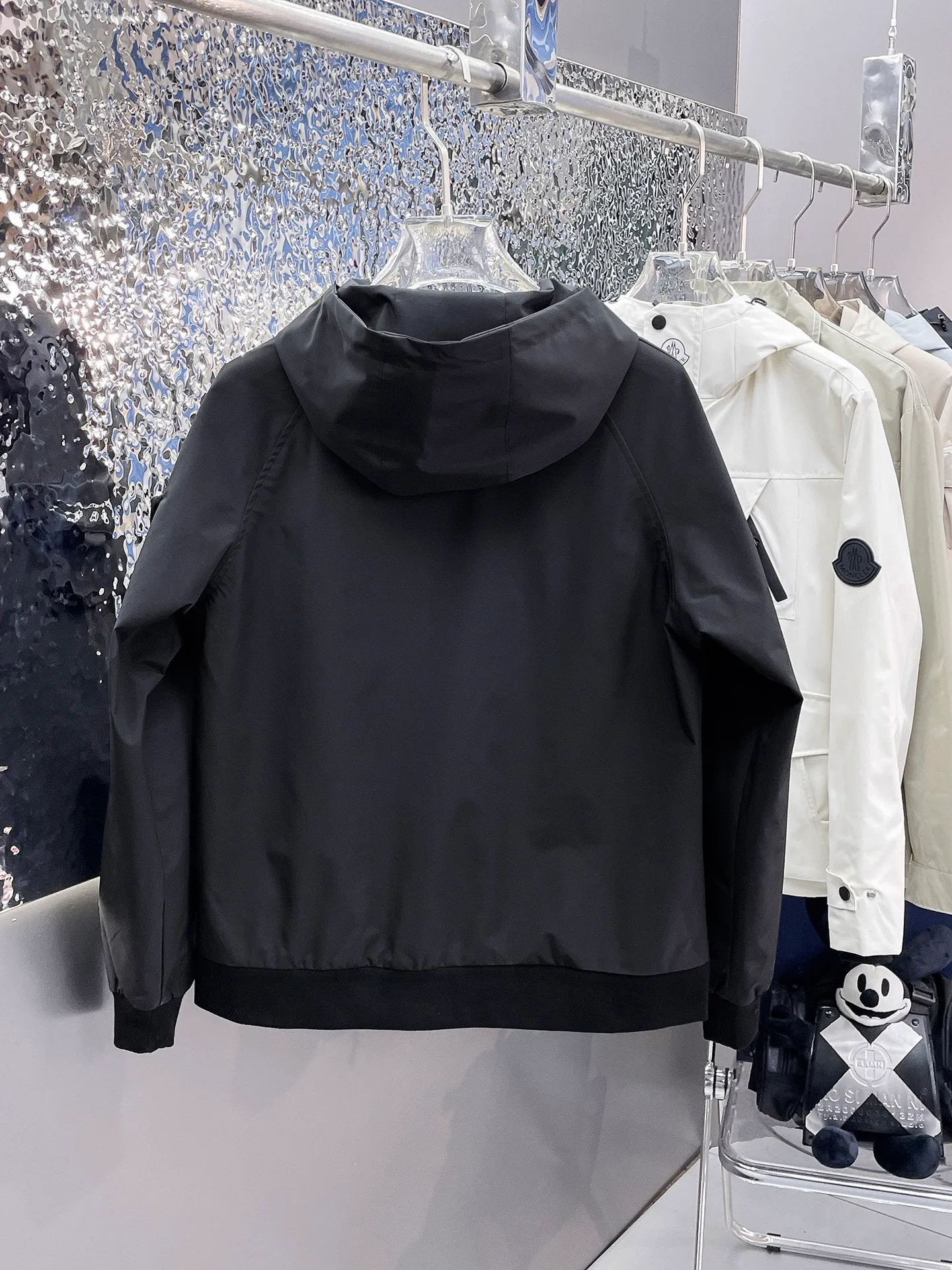 Same Style， ， ！2026 New Arrival ，Original Premium ！ Breathable ， ， ， Quality。 ！ ， ！Sizes：M～3XL
